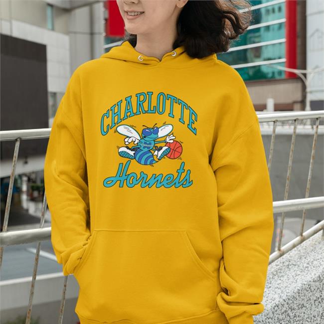 Bryce Mcgowens Wearing Charlotte Hornets Sweatshirt
