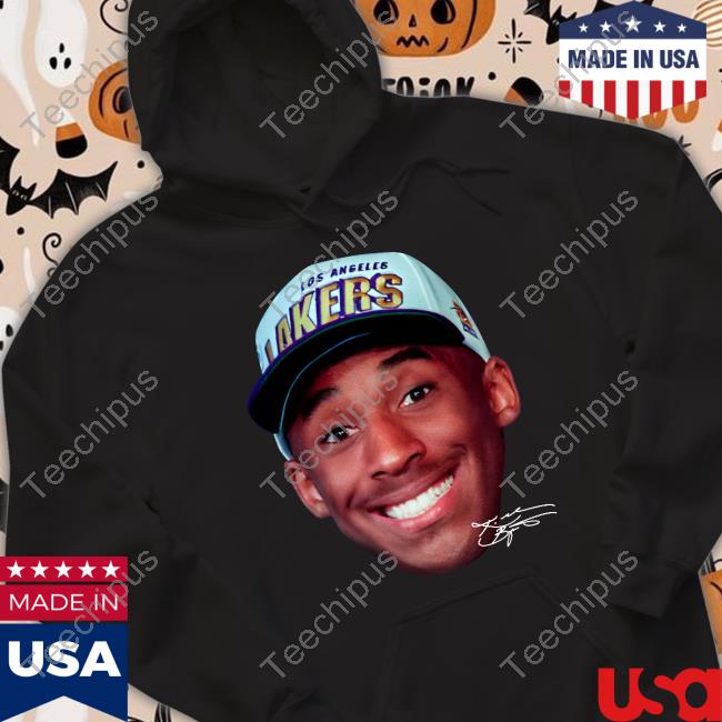 Lonnie Showing Love To Kobe Long Sleeve Tee