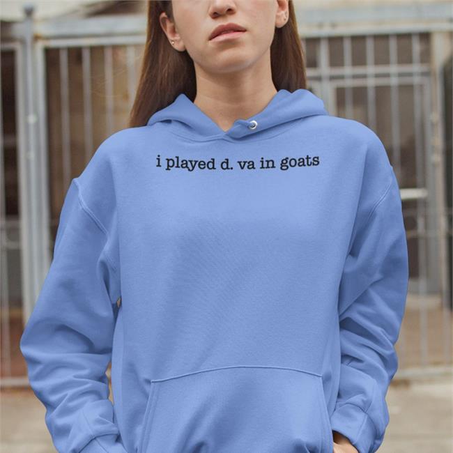 Montara I Played D. Va In Goats Hoodie