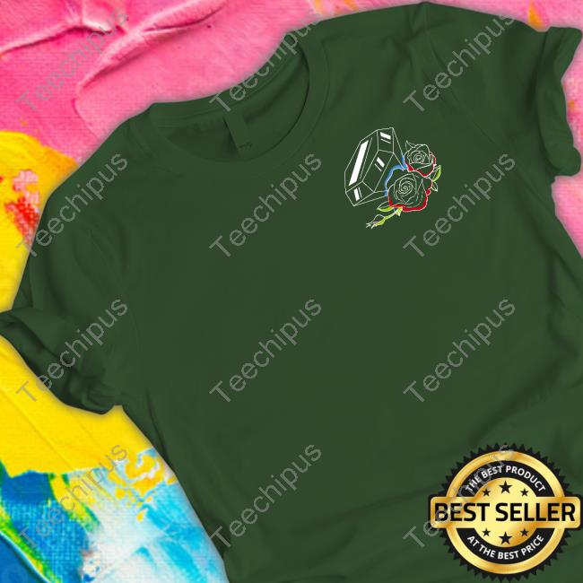Skeppyshop Skeppy Valentines Diamond Roses Tee Shirt