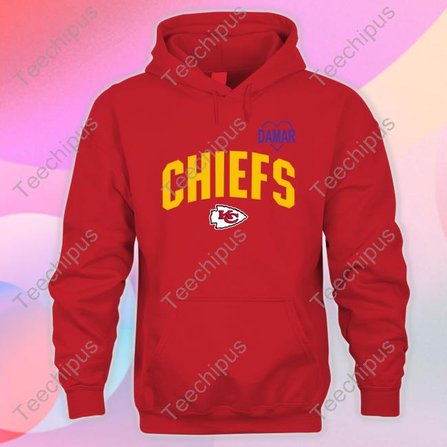 Chiefs Qb Patrick Mahomes Wearing Damar Chiefs Hamlin Strong New Shirt