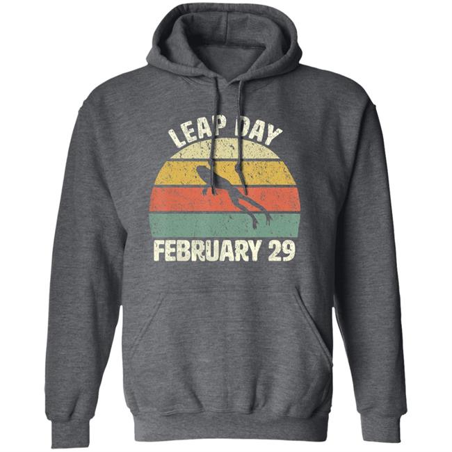 Leap Day Birthday February 29 Cool Retro Style T-Shirt Leap Day Birthday February 29 Cool Retro Style T-Shirt