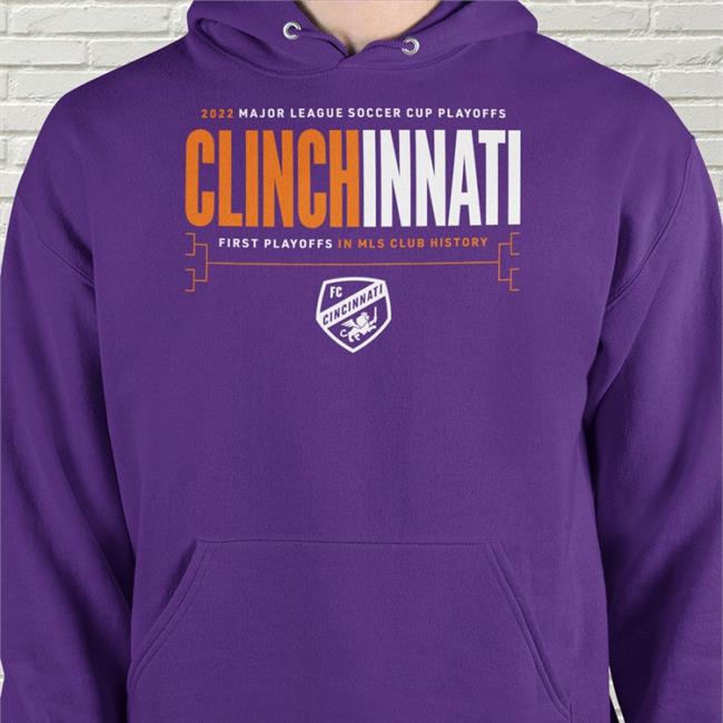 Alvas Powell Wearing Cincinnati Hoodie