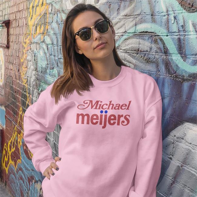 Black Quinton Reviews Michael Meijers Tee