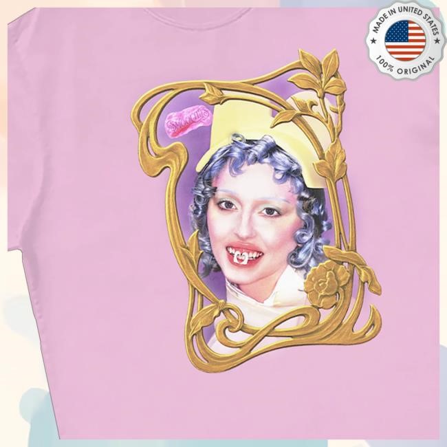 Official Ashnikko Bucktooth Smoochies Tee