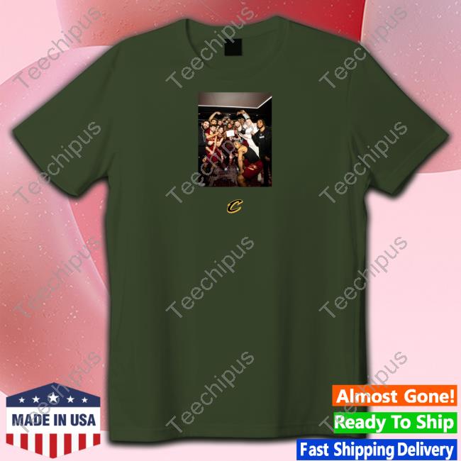 Donovan Mitchell 71 Point Game Long Sleeve T Shirt