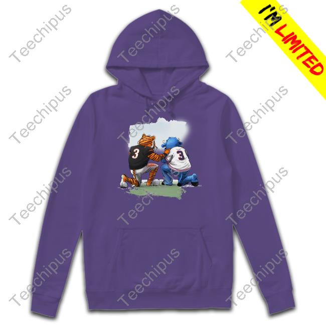 Dey Pray Together - Kevin Necessary Tee Shirt Dey Pray Together - Kevin Necessary Tees